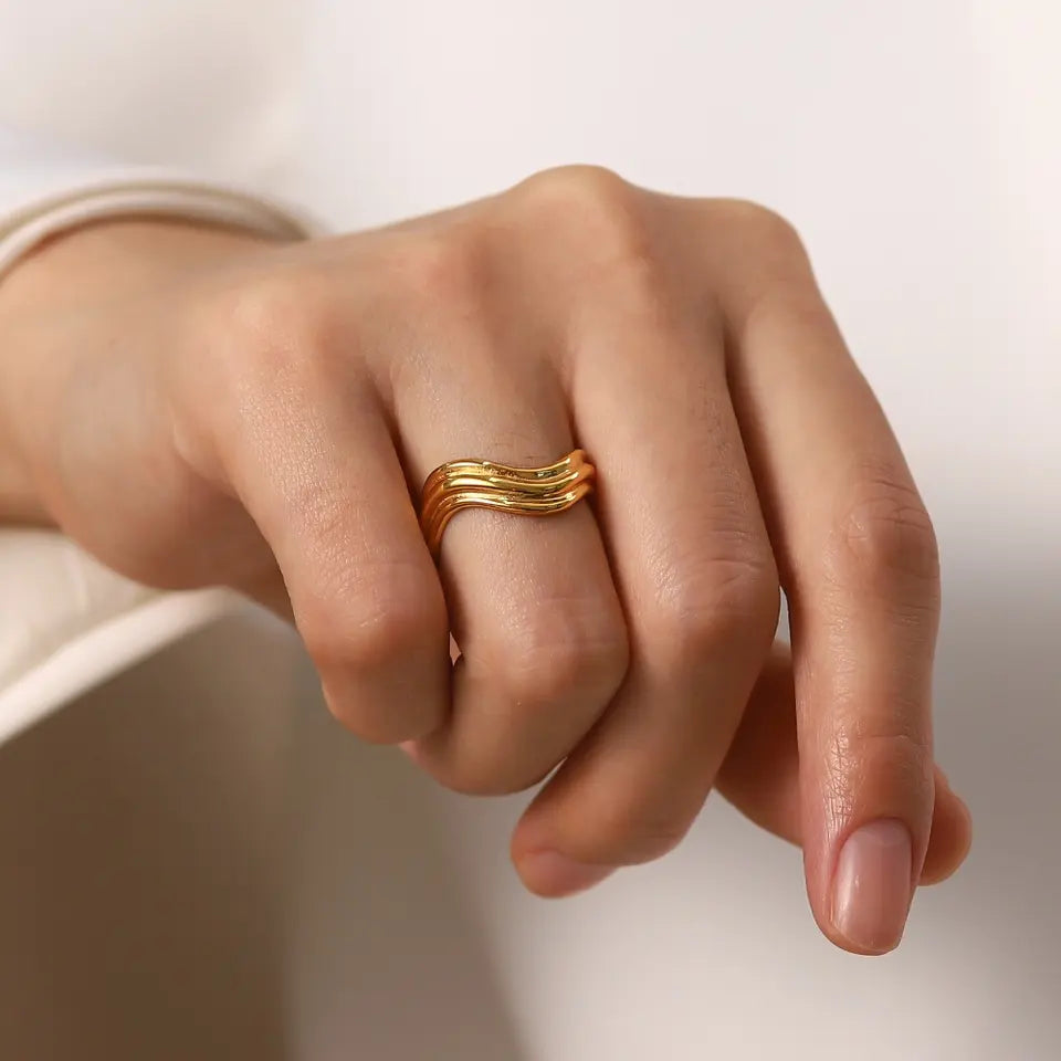 Der Ring wurde mit außergewöhnlicher Liebe zum Detail gefertigt