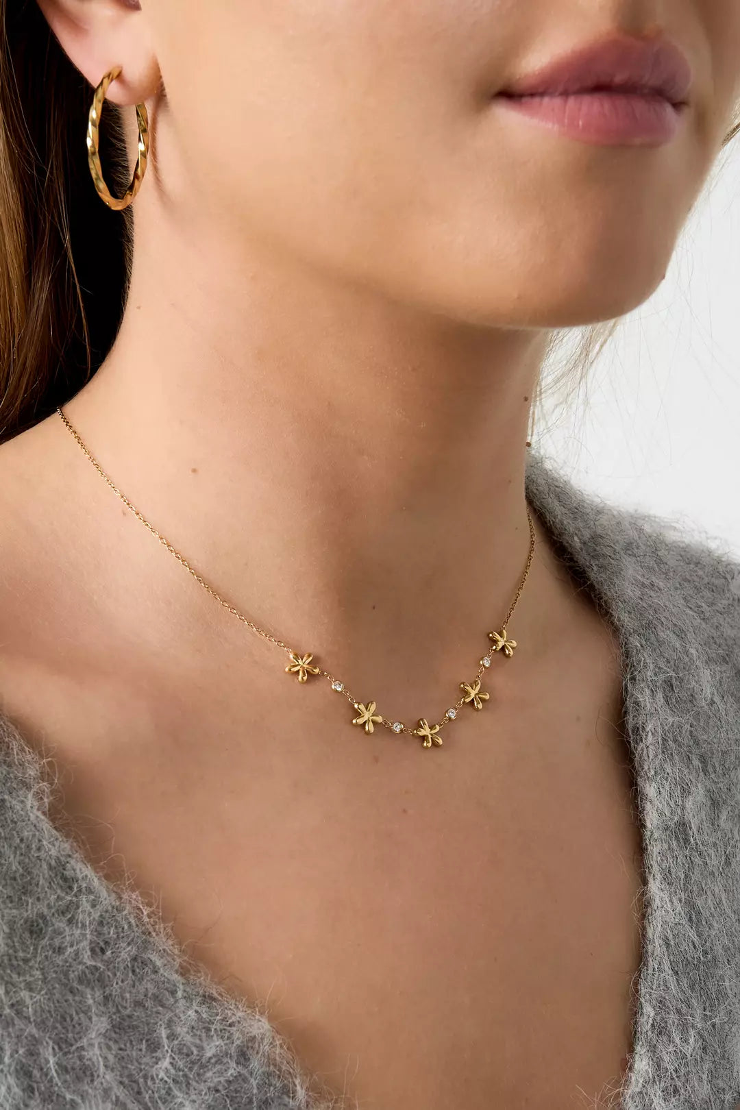 Freesia Necklace