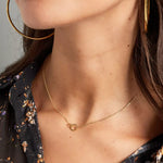Feine goldene Halskette mit rundem Kreis Anhänger für Damen