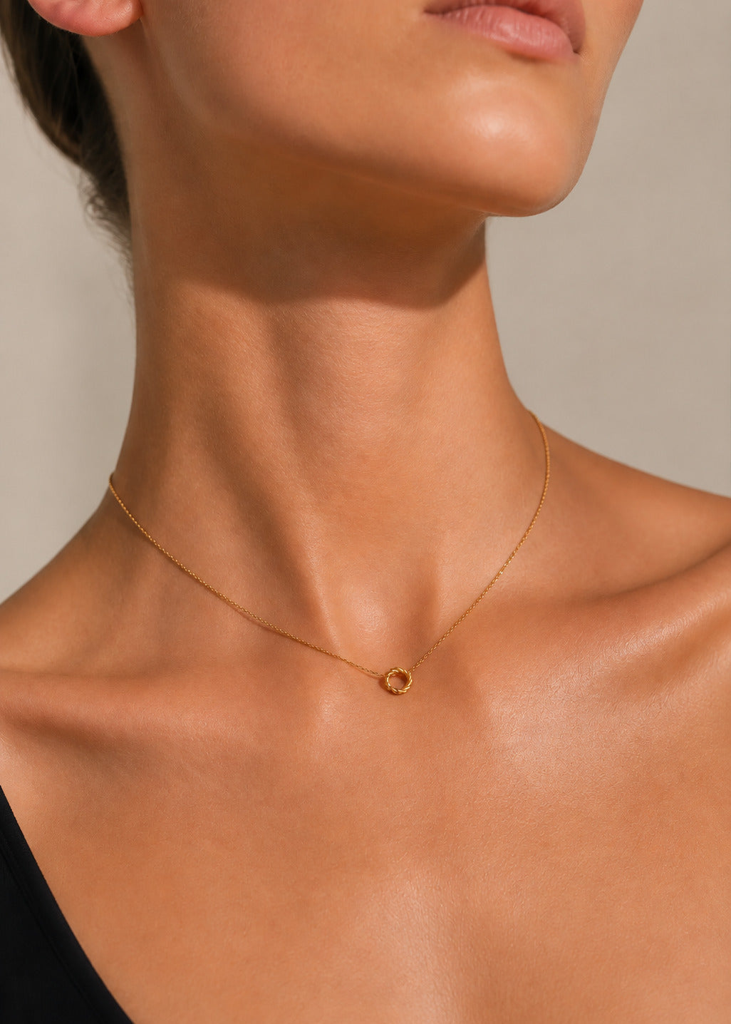 Livia Necklace