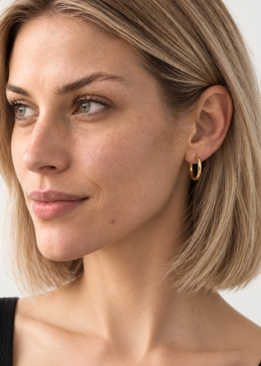 Essence Hoops Medium Gold – Creolen, Ansicht 3
