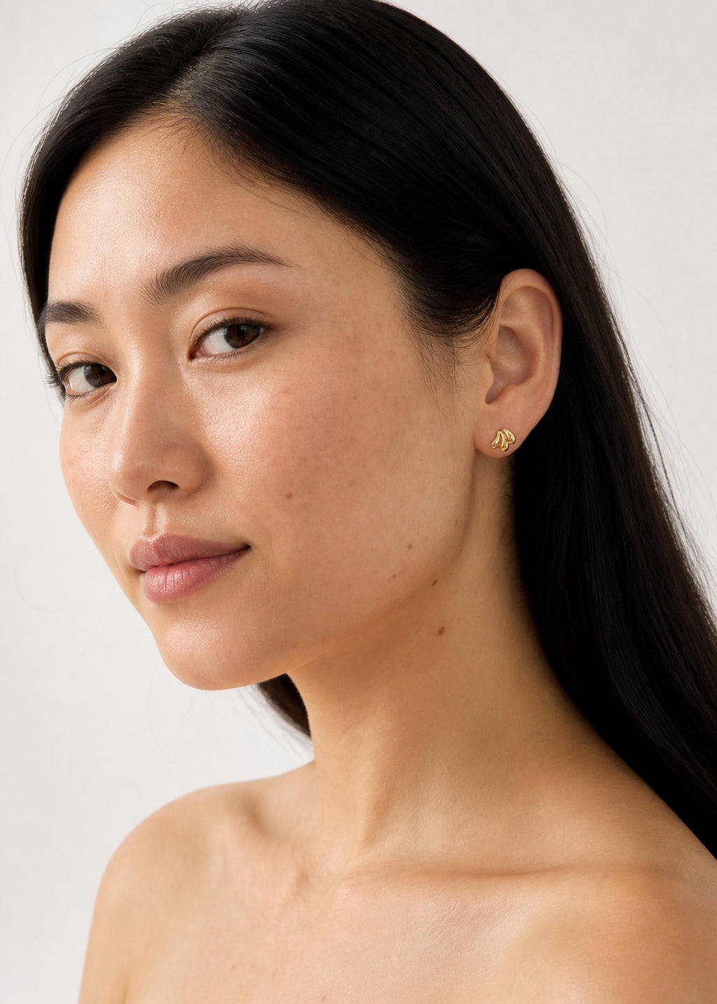 Ondée Studs