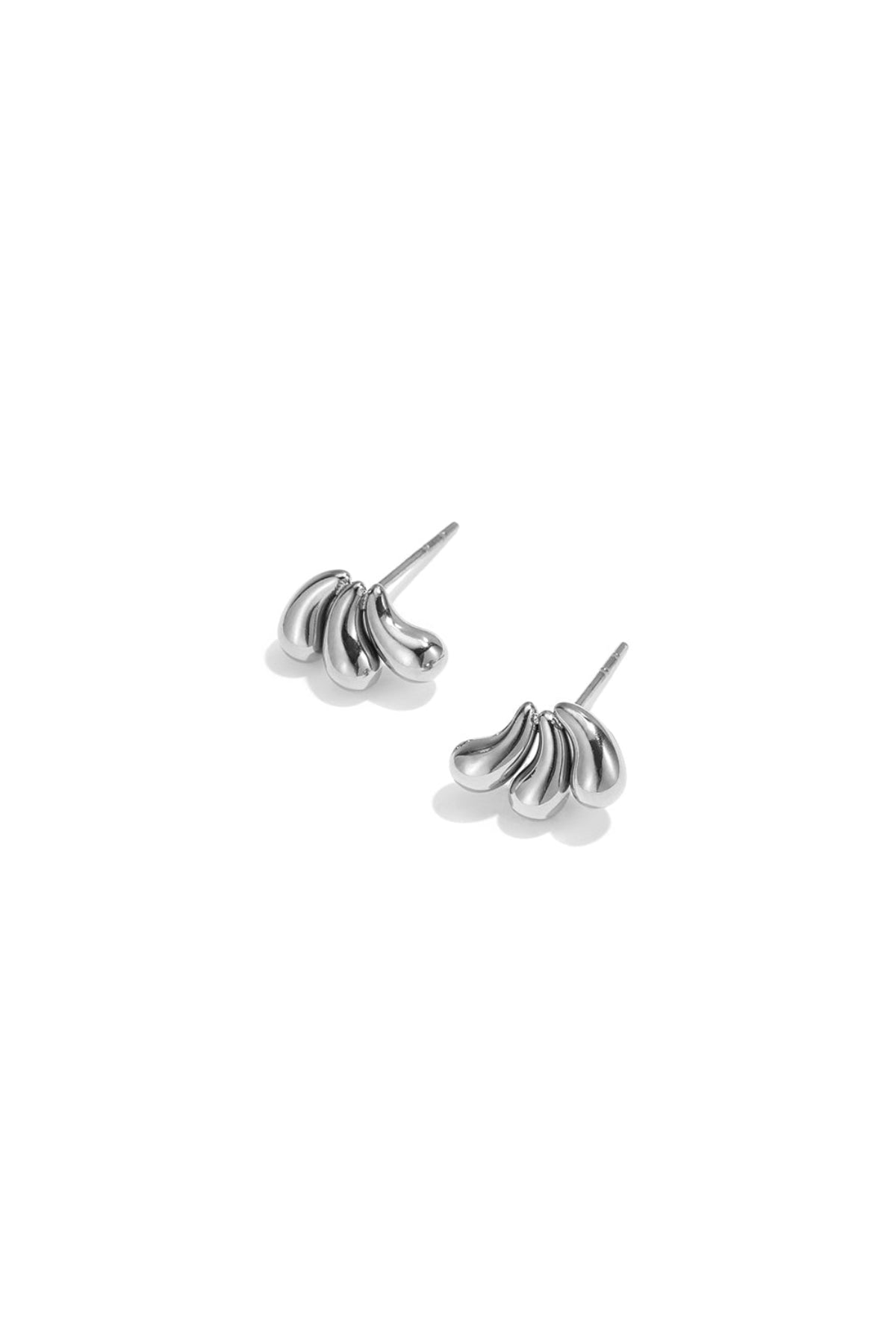 Ondée Studs