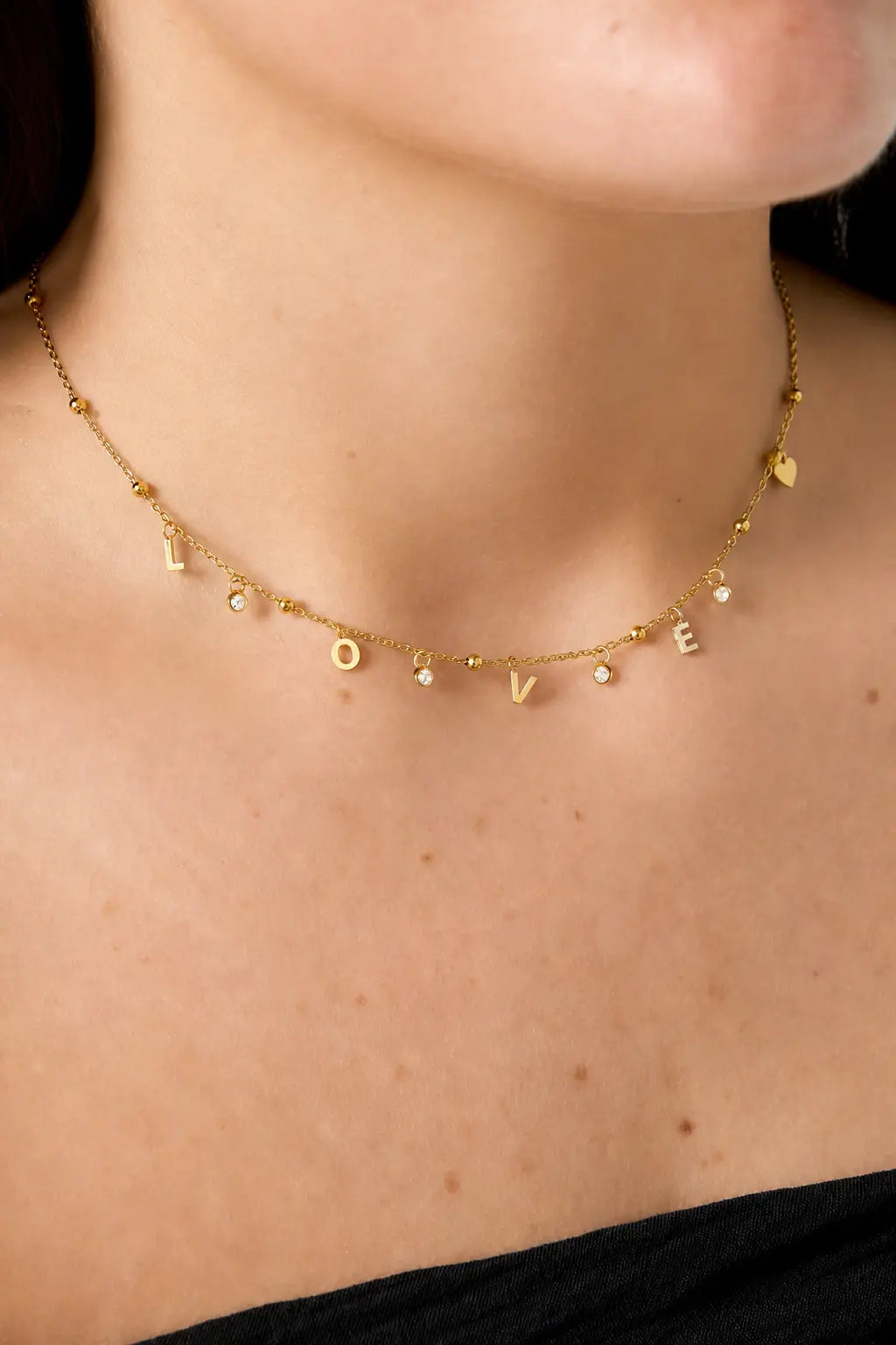 Amour Necklace