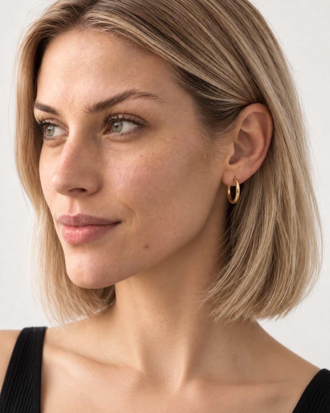 Essence Hoops Medium