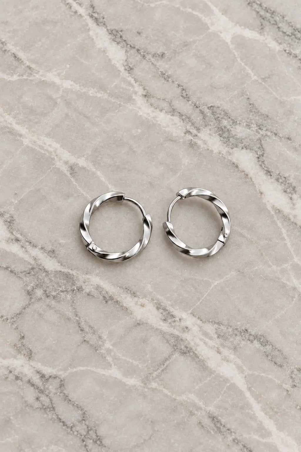 Twisted Hoops Medium