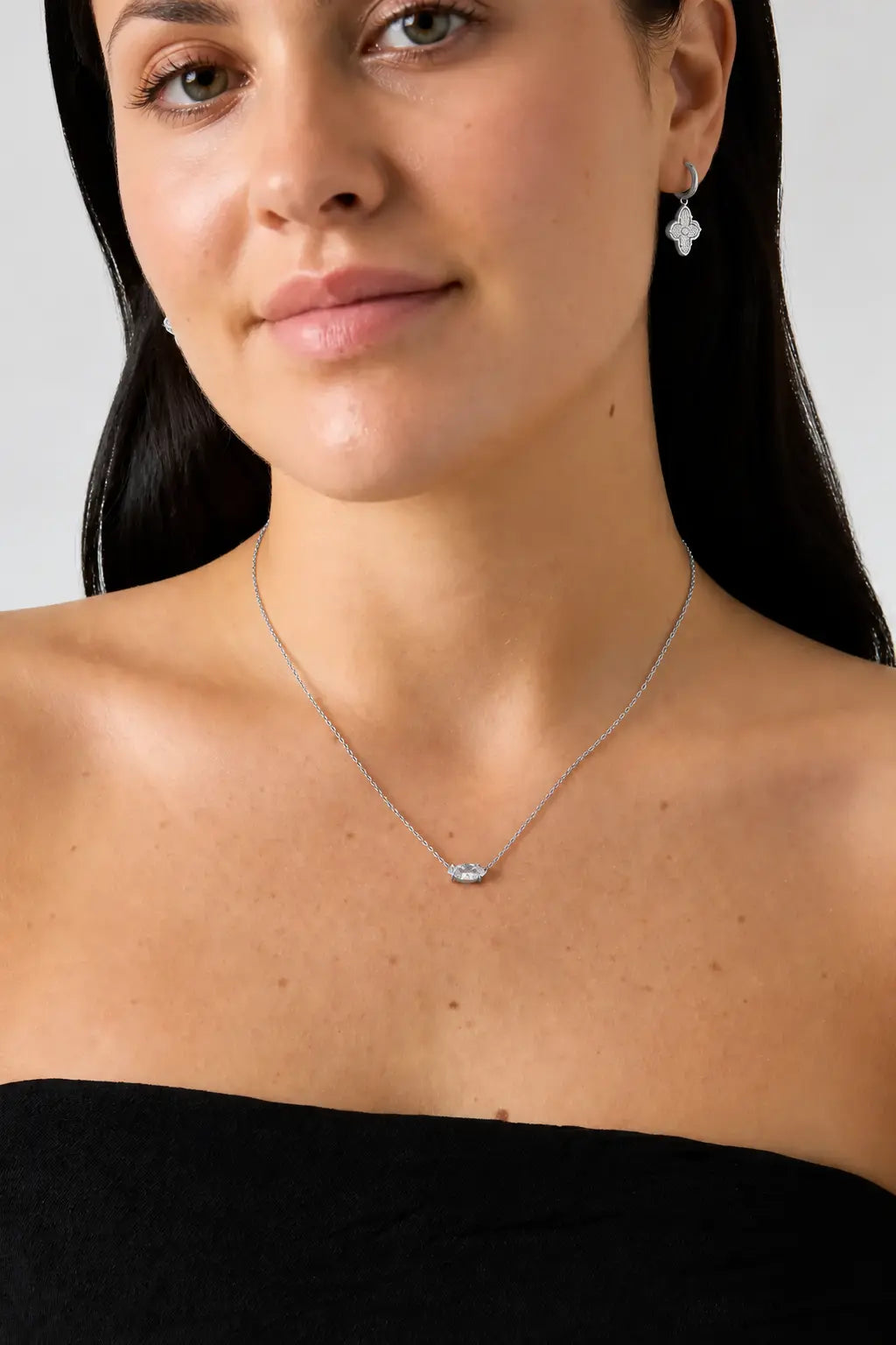 Épure Necklace